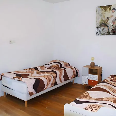 Apartment Superbe 5pieces 2 Sdb 2wc Standing Creteil