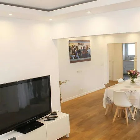 Apartment Superbe 5pieces 2 Sdb 2wc Standing *