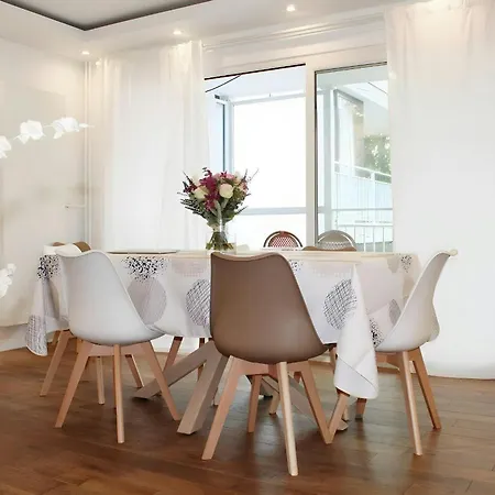 Apartment Superbe 5pieces 2 Sdb 2wc Standing Creteil